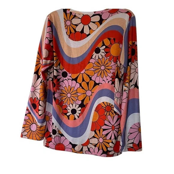 Bohemian Hippie Floral Long Sleeve Top - Picture 7 of 8